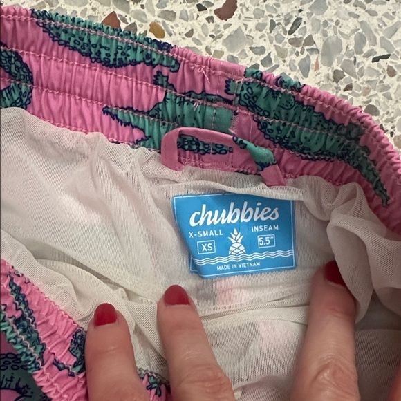 Chubbies The Glades pink green alligator swim trunks XS - Picture 5 of 7